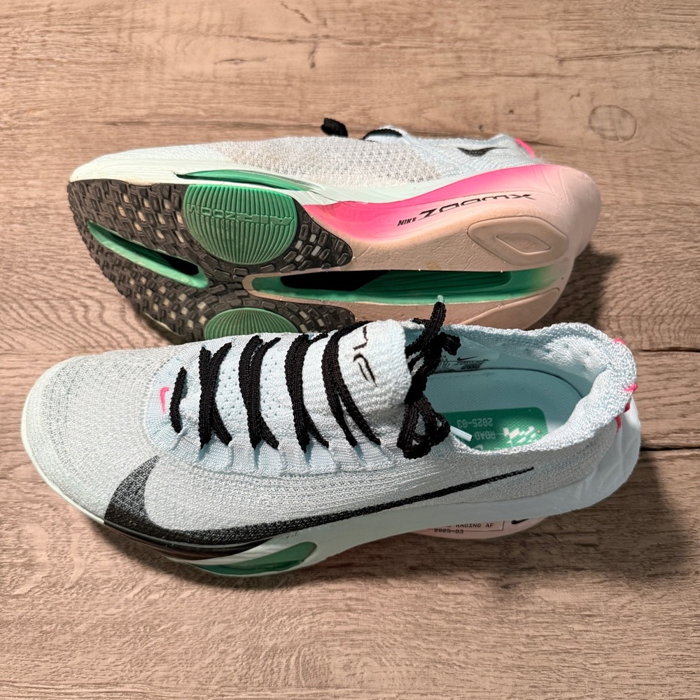 Nike Men's Alphafly 3 Running Shoes
 - Green and Pink